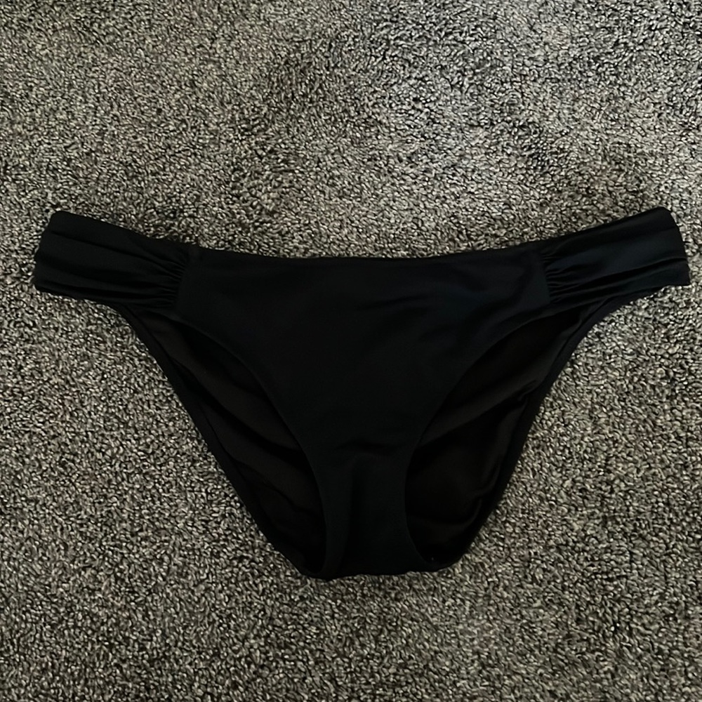 Victoria’s Secret bikini bottom